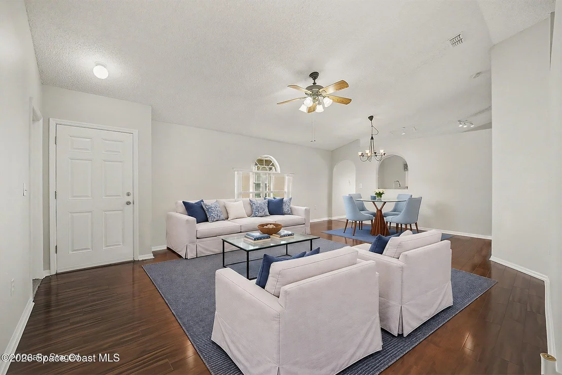 Photo of 2824 Maderia Circle