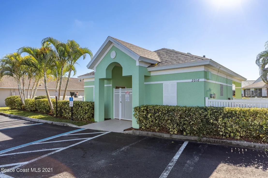 Photo of 2149 Redwood Circle