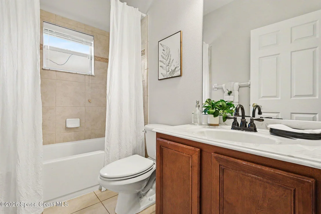 Photo of 296 Tunbridge Drive