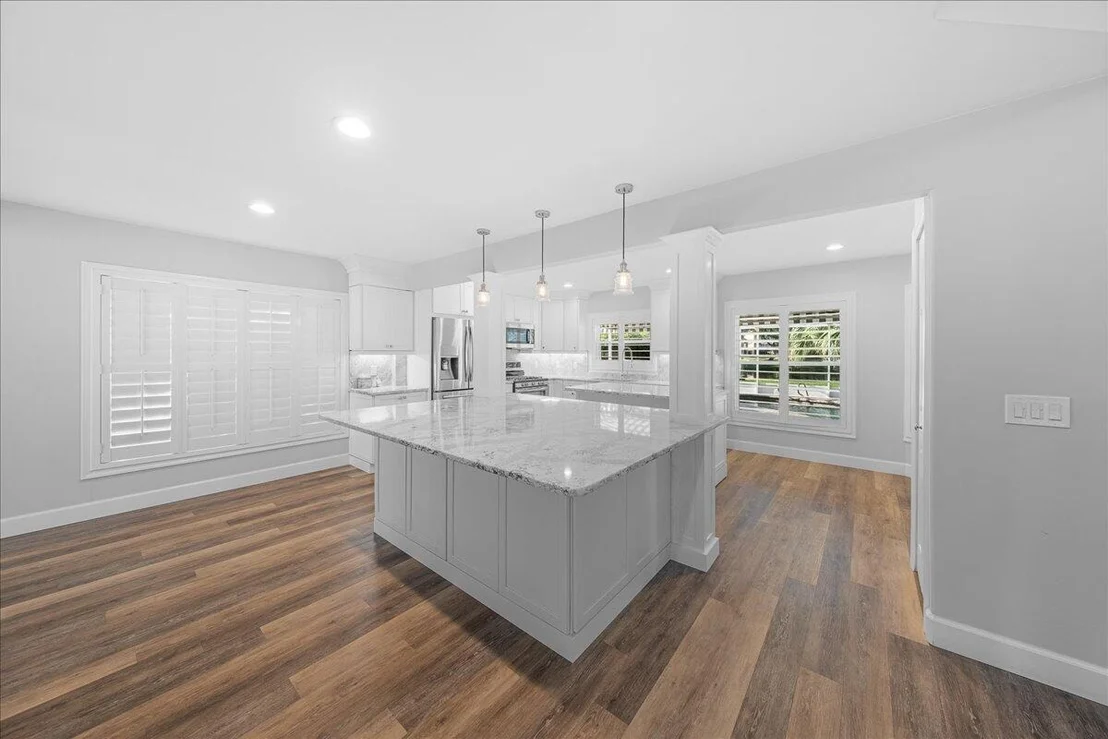 Photo of 3947 Saint Armens Circle