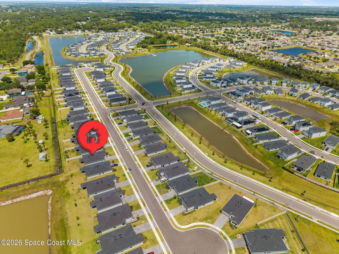 Photo of 826 Dockside Drive SW