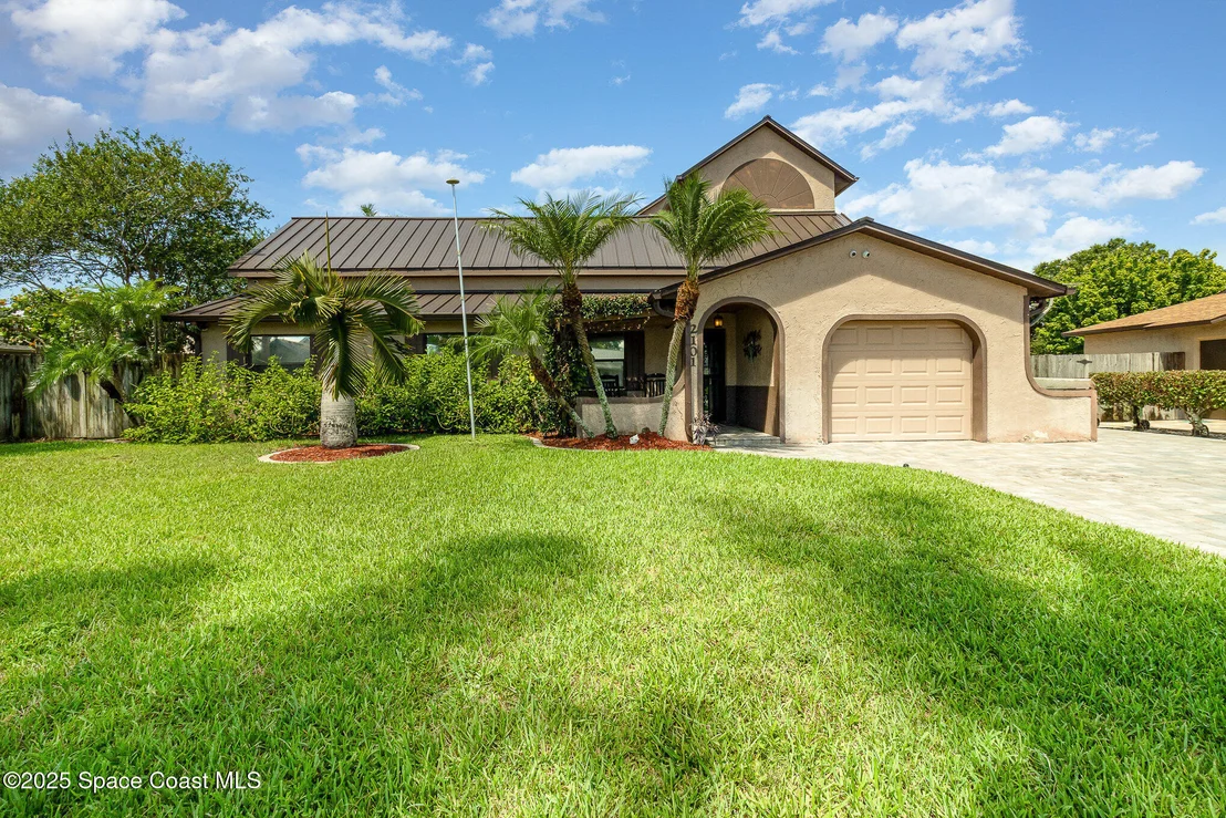 Photo of 2101 Lance Boulevard