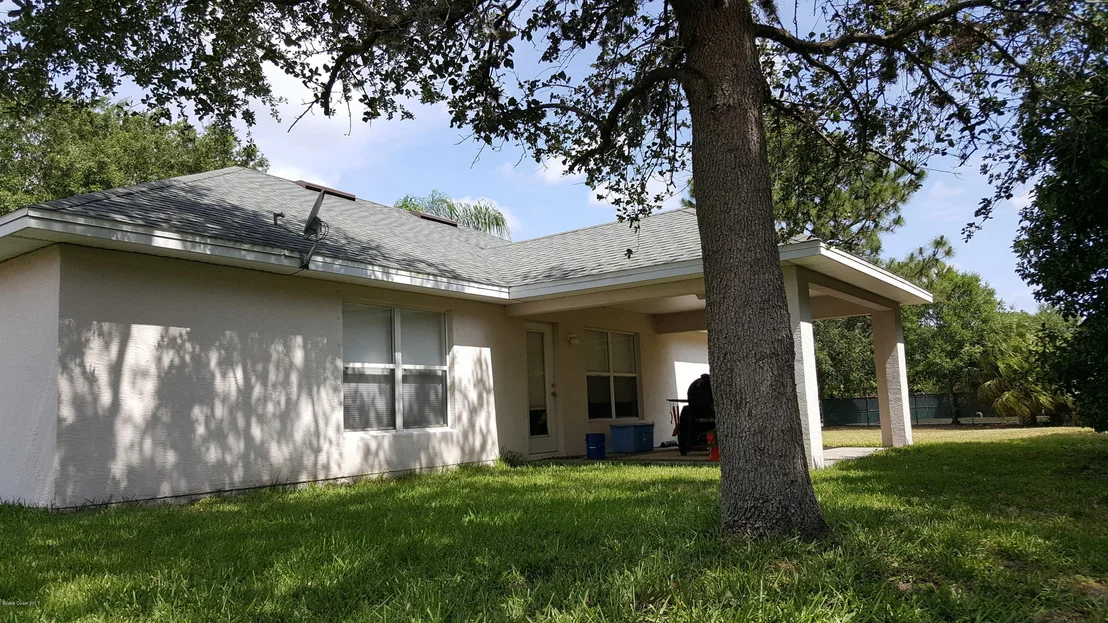 Photo of 1000 Kingfisher Way