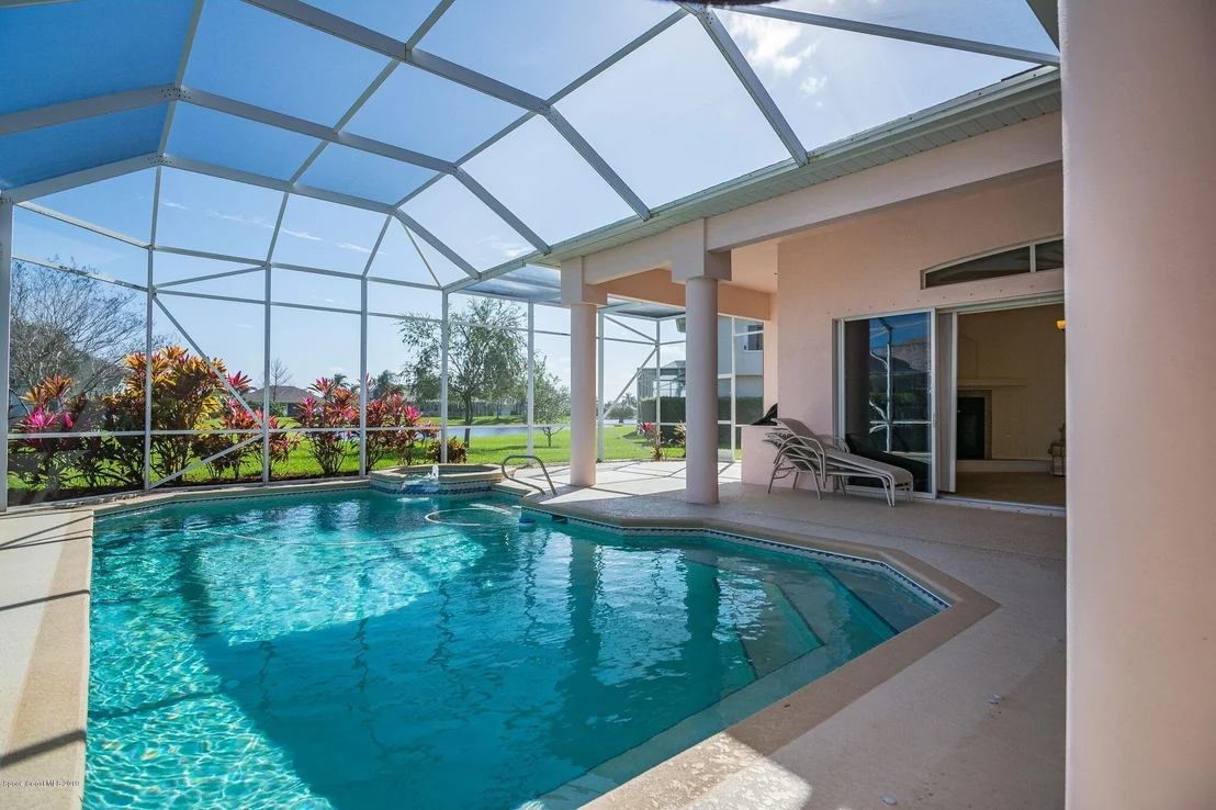 Photo of 1250 Starling Way