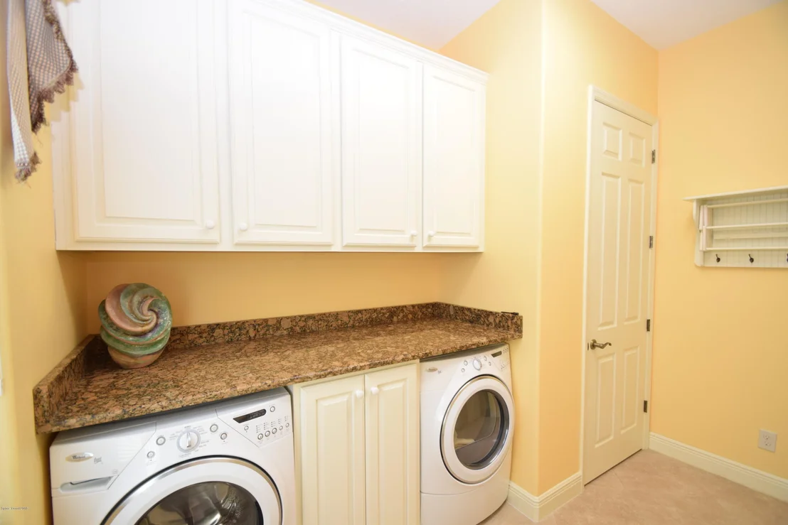 Photo of 1553 Nome Lane