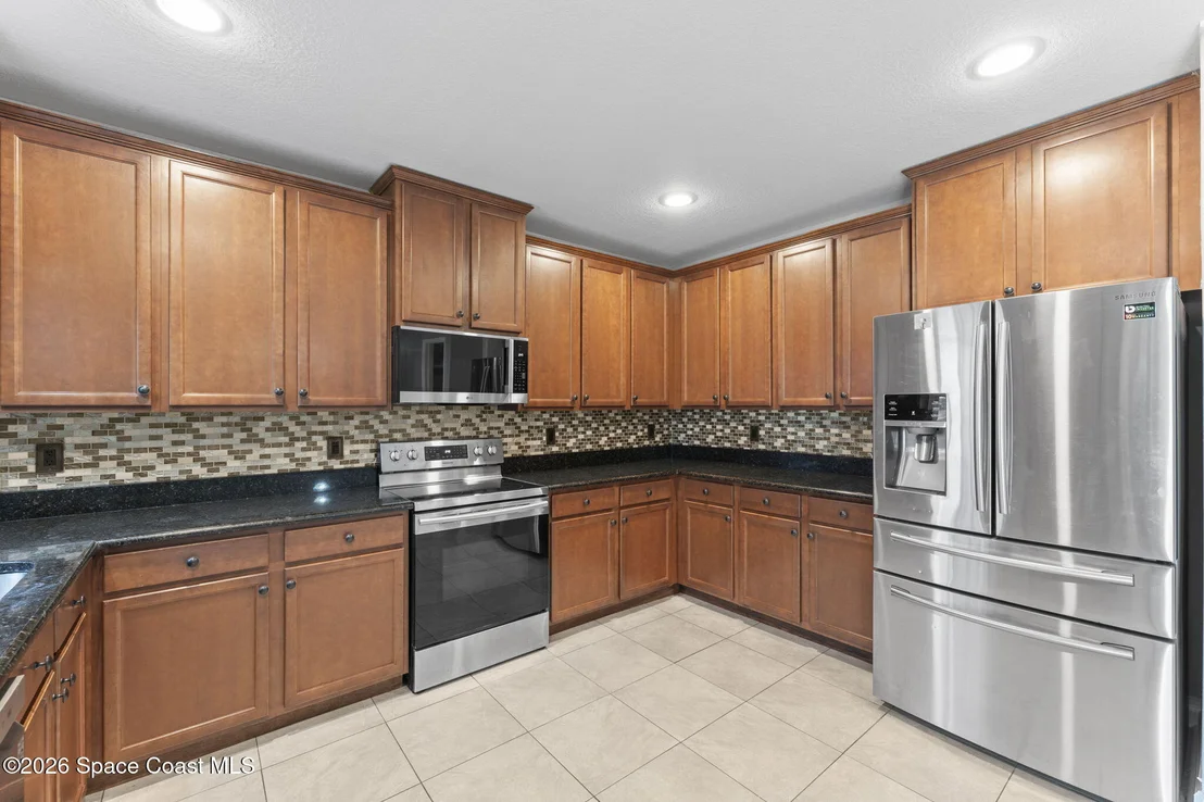 Photo of 641 Dillard Drive SE