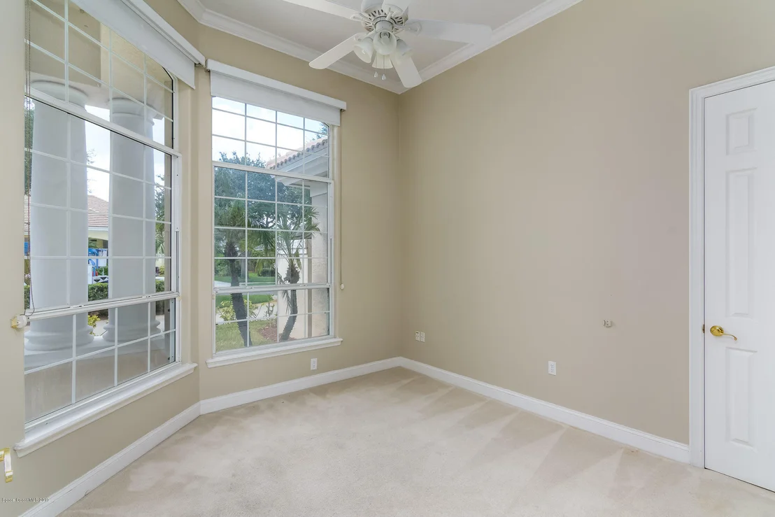 Photo of 330 Newport Drive