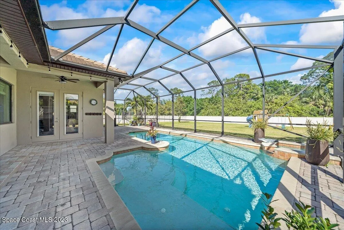 Photo of 4111 Anlow Road