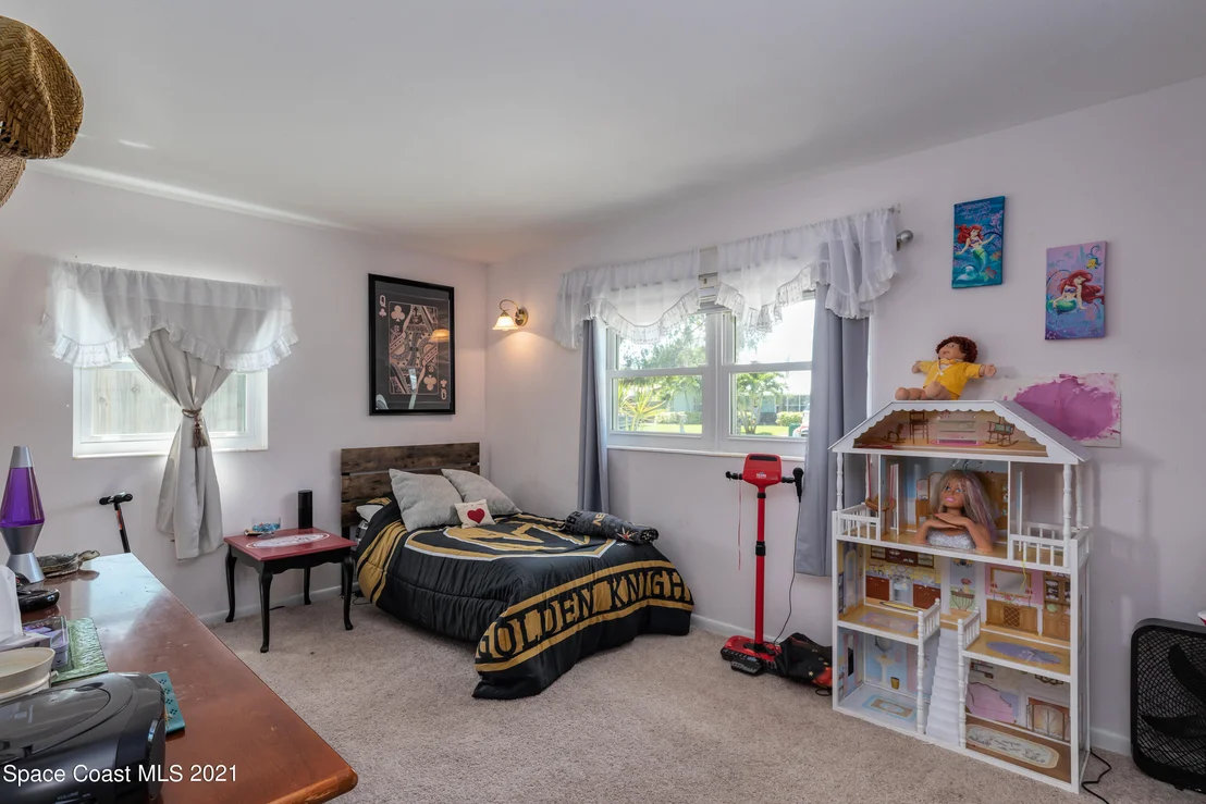 Photo of 450 Rosedale Drive