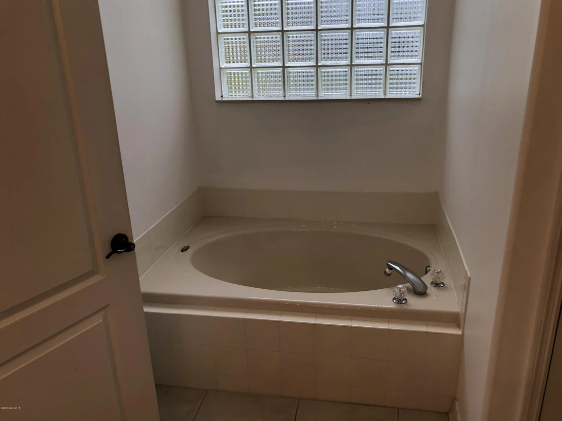 Photo of 984 Wimbledon Drive