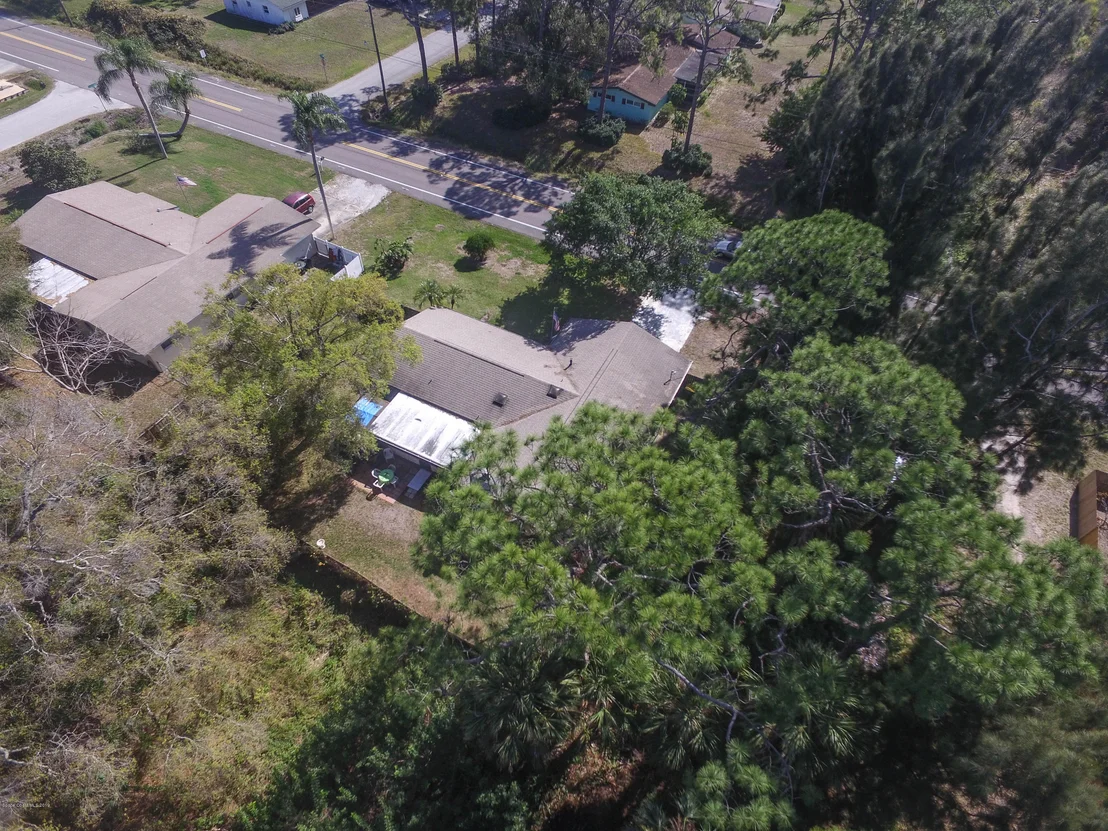 Photo of 7820 Sheridan Road