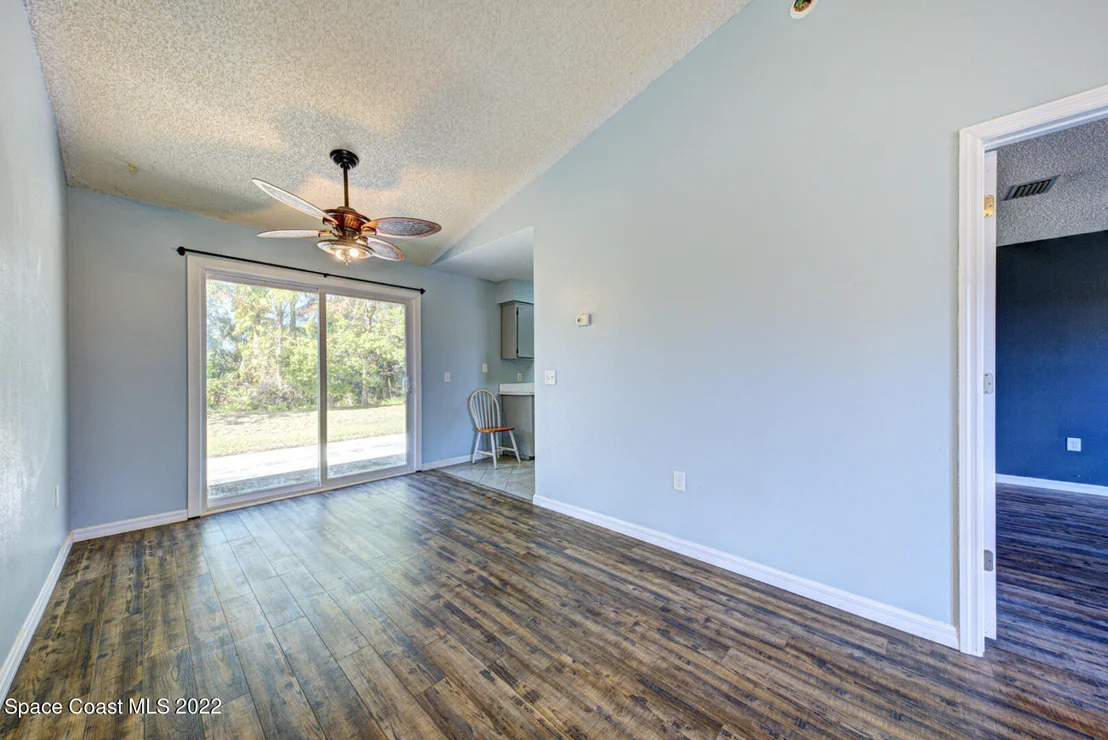 Photo of 5970 Barranco Avenue