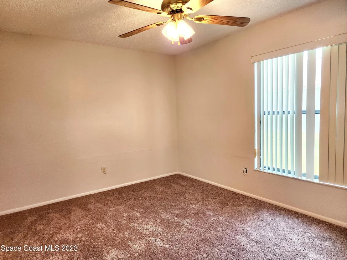 Photo of 2777 Nobility Avenue