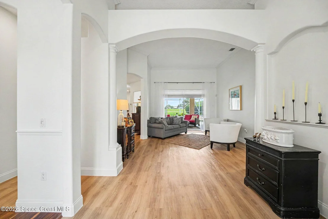 Photo of 7977 Bradwick Way