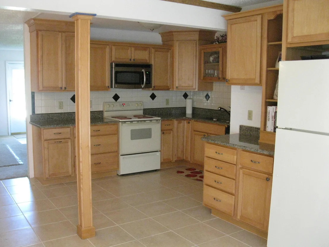 Photo of 1815 S Dodge Circle