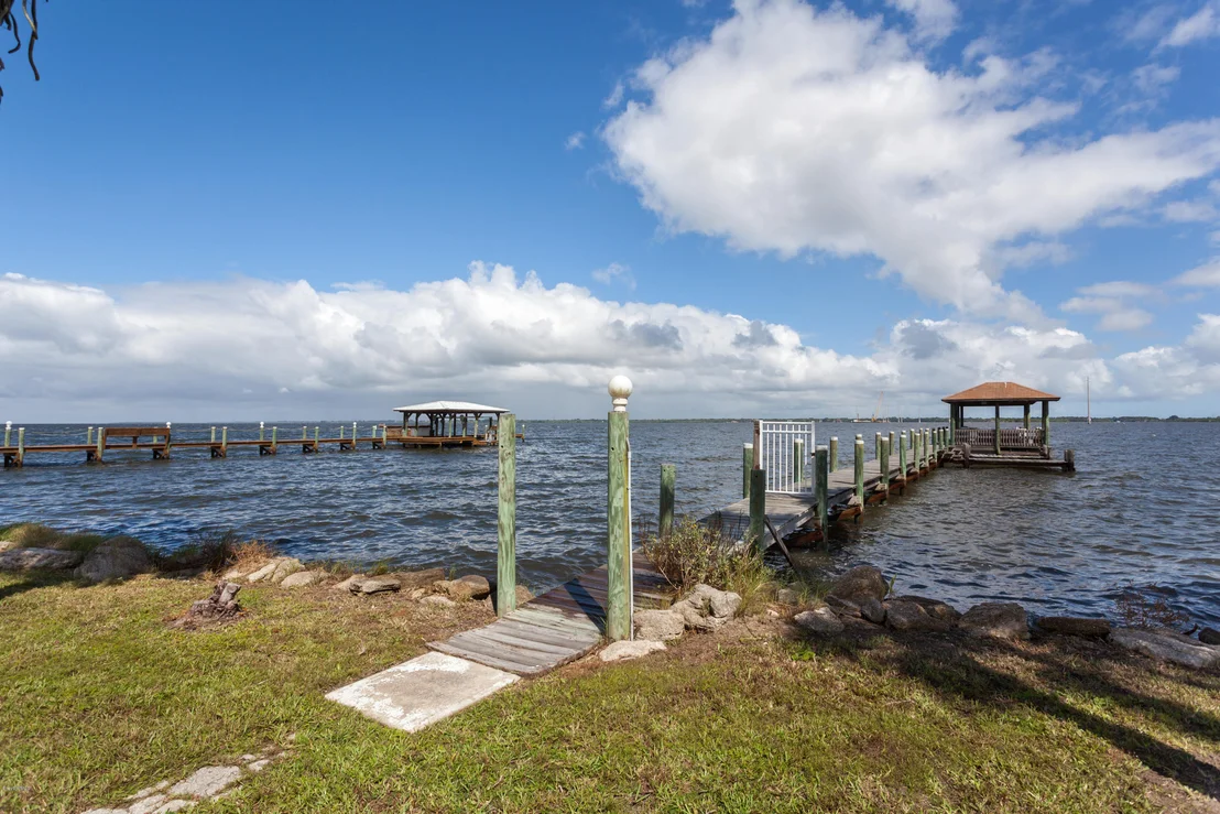 Photo of 3447 Indian River Drive N