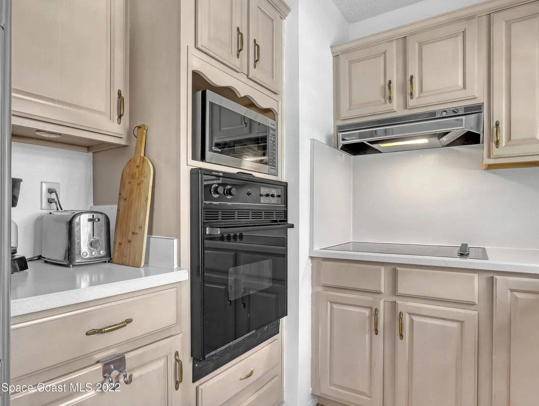 Photo of 2724 Rodeo Drive NE