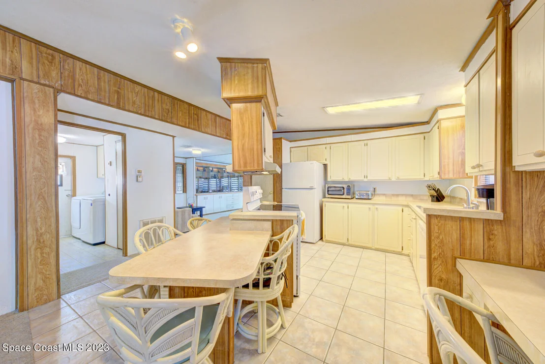 Photo of 5351 Bannock Street
