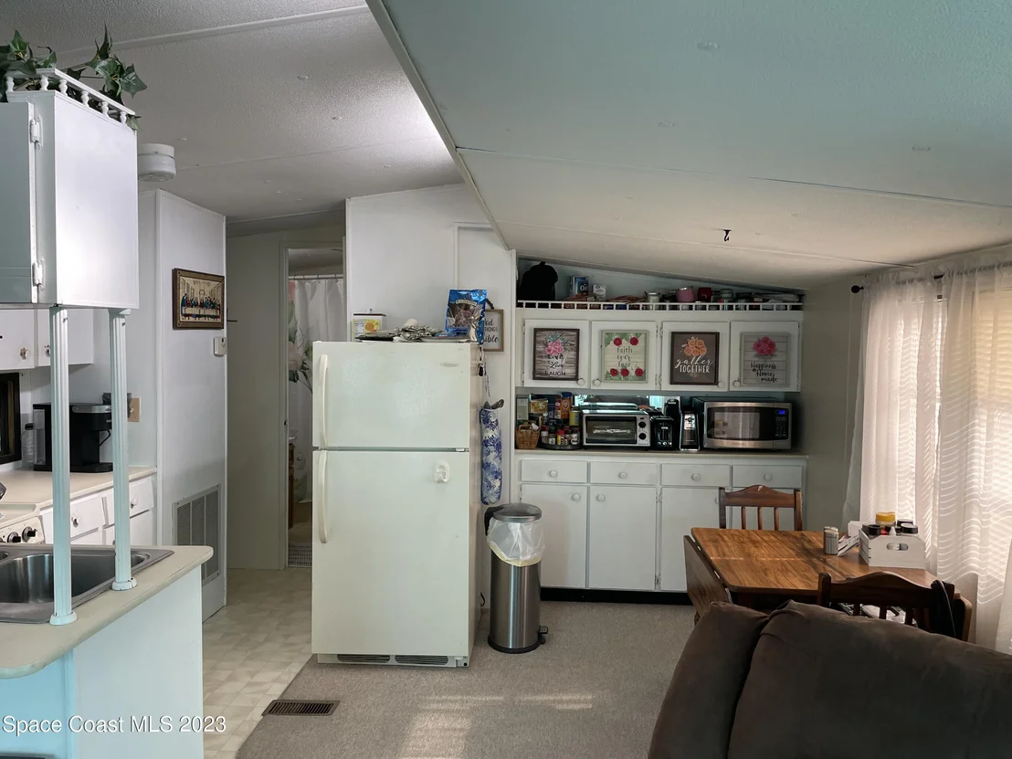 Photo of 122 Forest Lake Drive