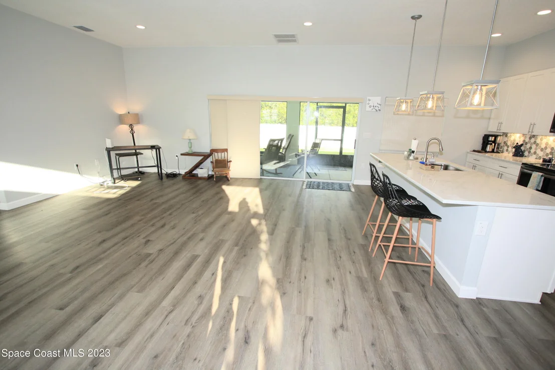 Photo of 577 Grace Street