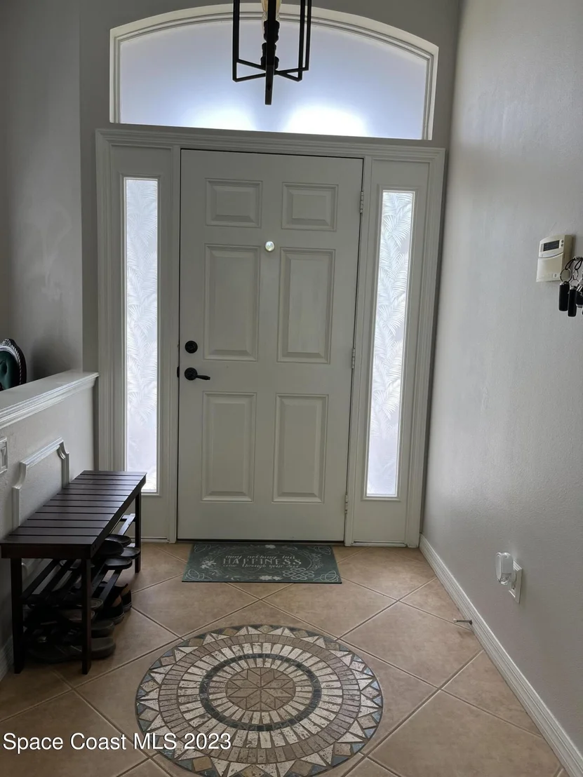 Photo of 1661 Whitman Drive
