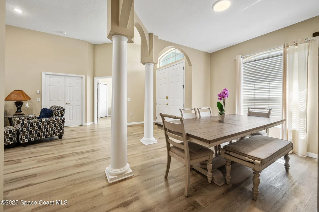 Photo of 312 Barrymore Drive