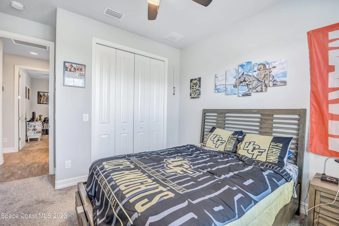 Photo of 7338 Bluemink Lane