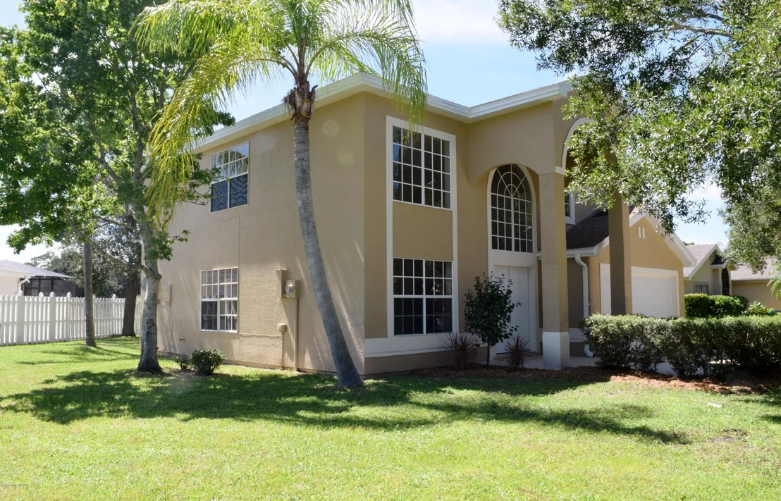 Photo of 6956 Hammock Lakes Drive