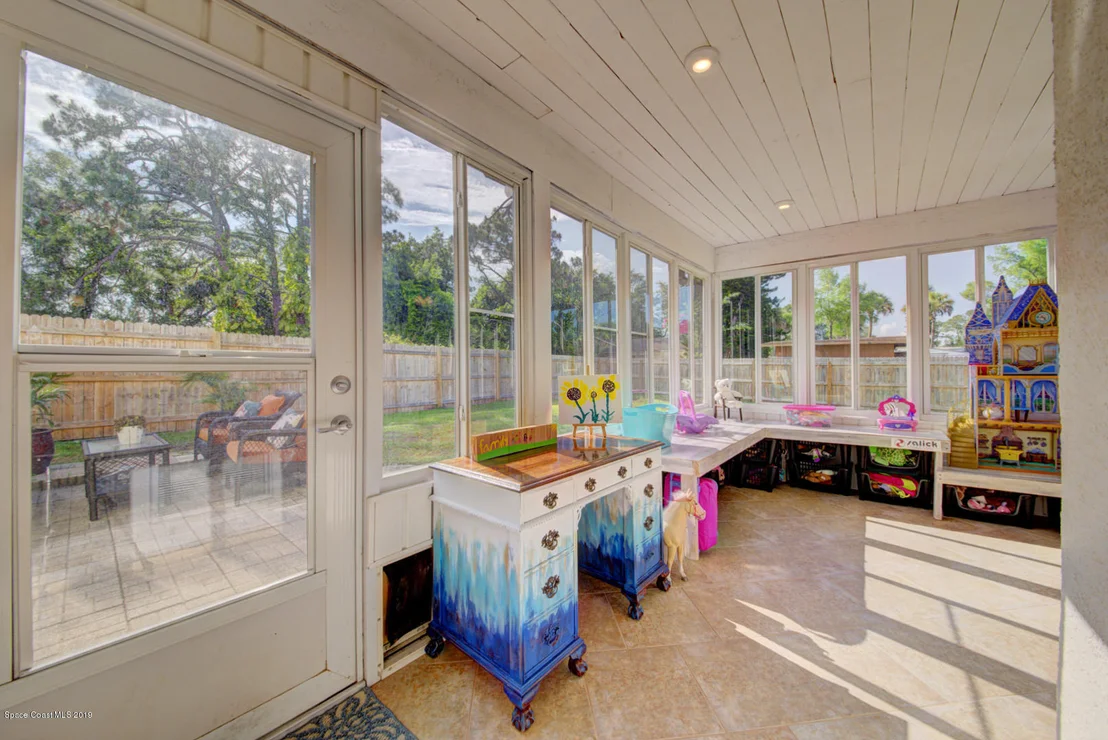 Photo of 6300 Janina Road