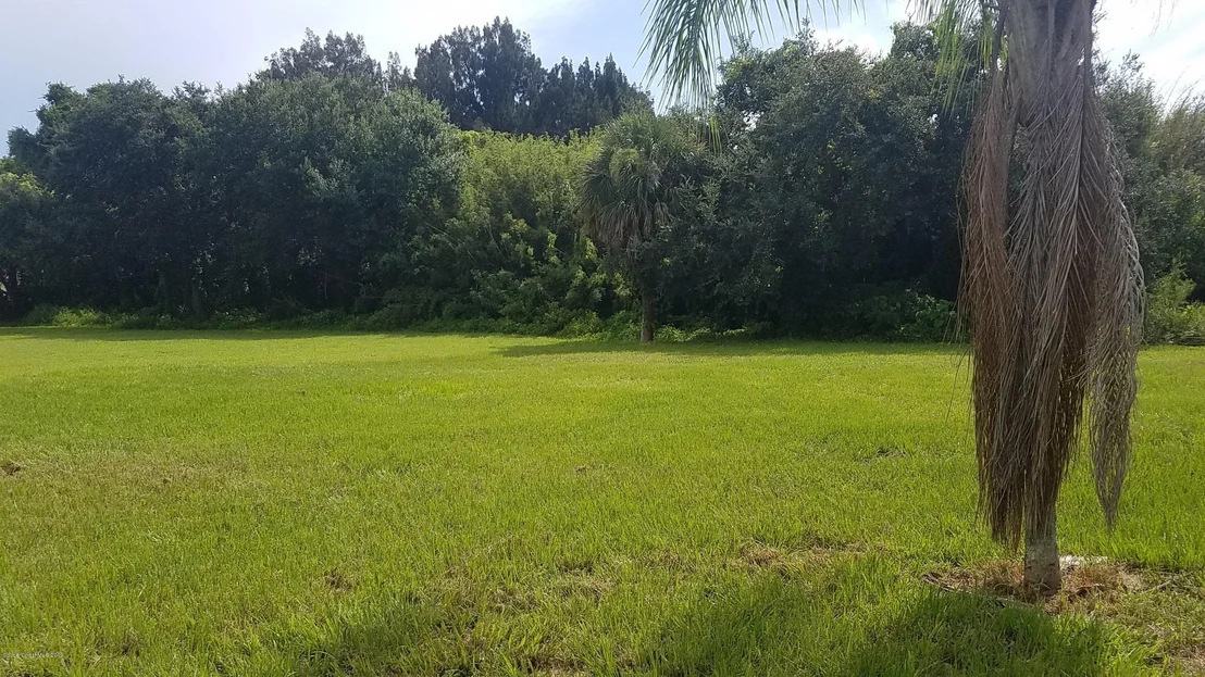 Photo of 2525 Malabar Road