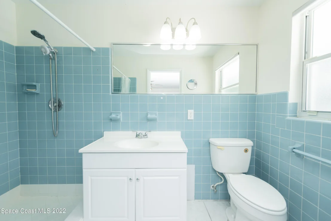 Photo of 2085 Harlock Road