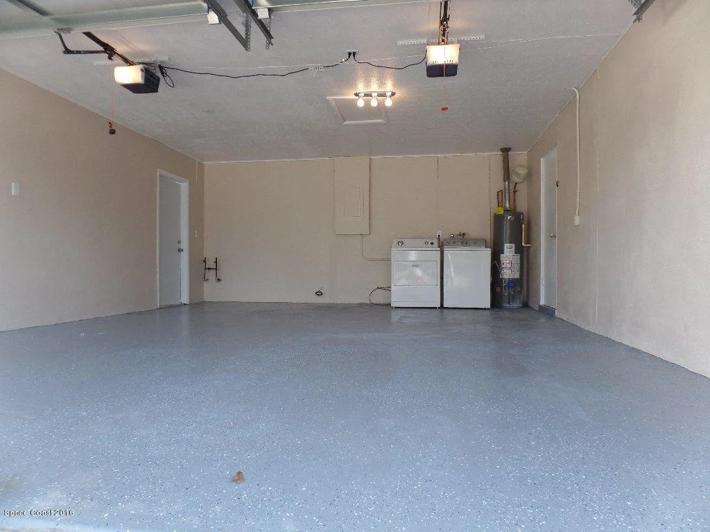 Photo of 1720 Golfview Drive