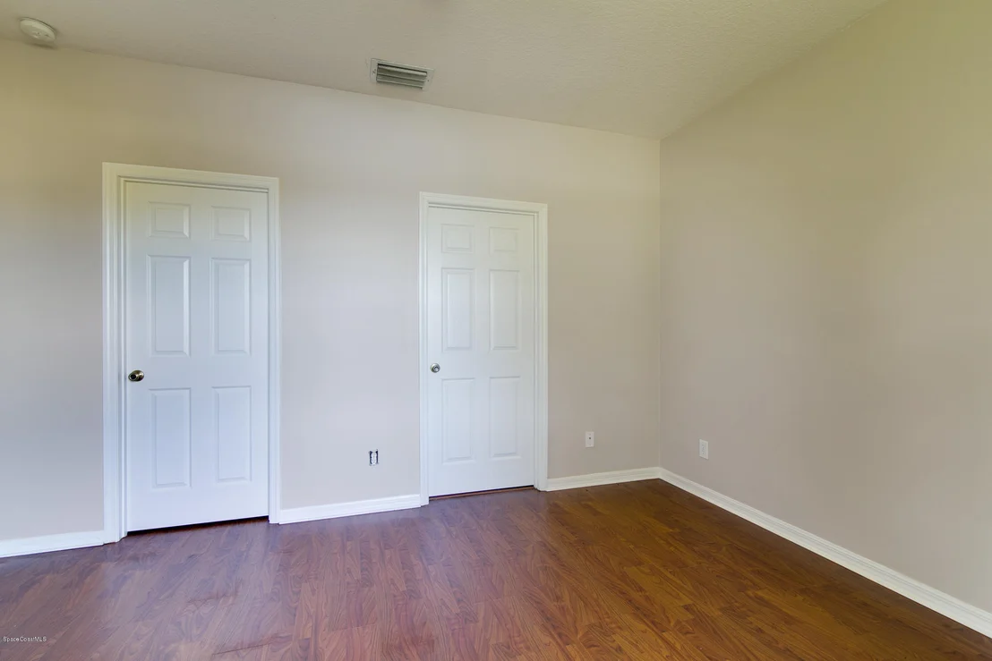 Photo of 621 Cressa Circle