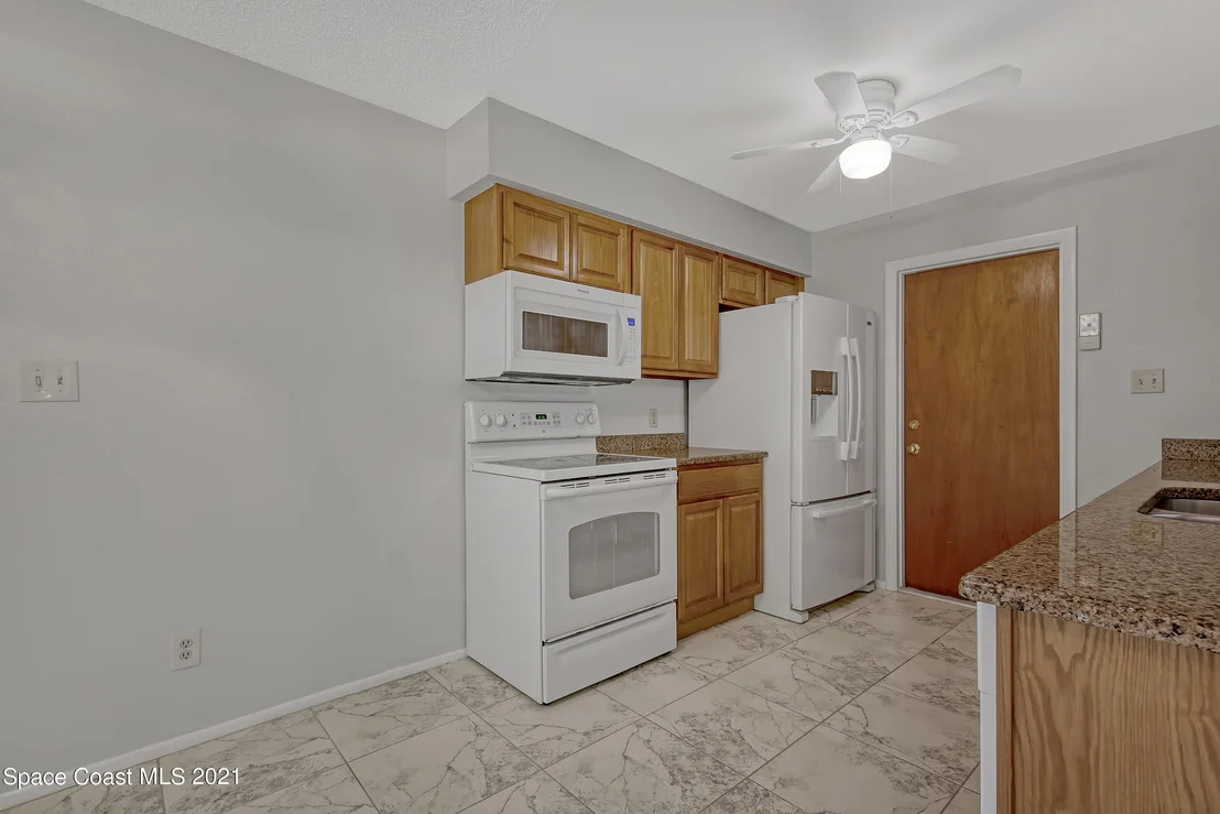 Photo of 2762 Hereford Road