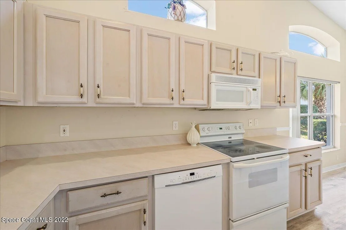 Photo of 7600 Candlewick Drive