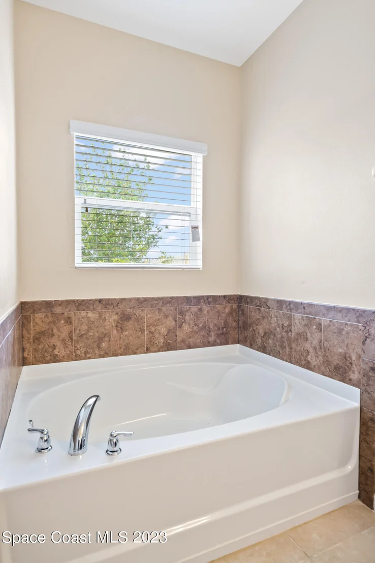 Photo of 3936 Milner Court