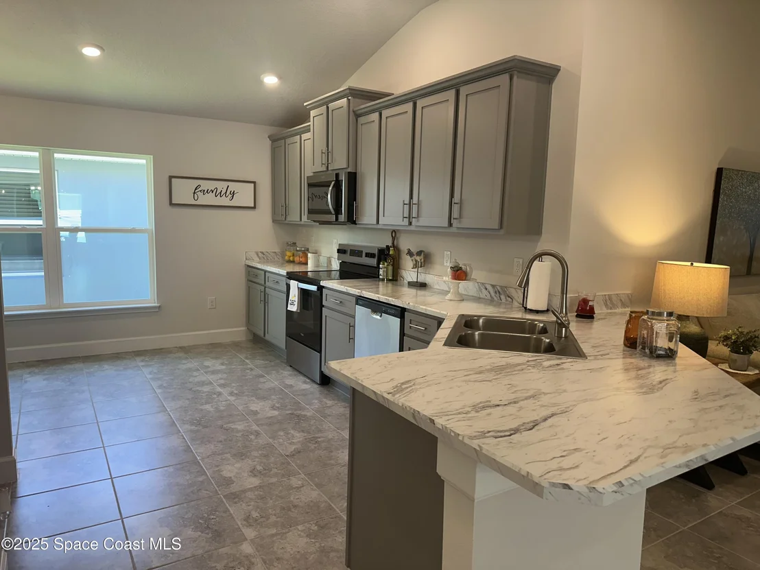 Photo of 1152 Tupelo Circle