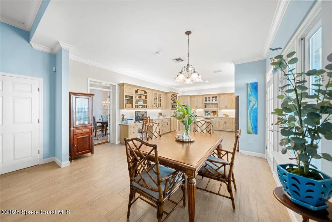Photo of 607 Rockledge Drive
