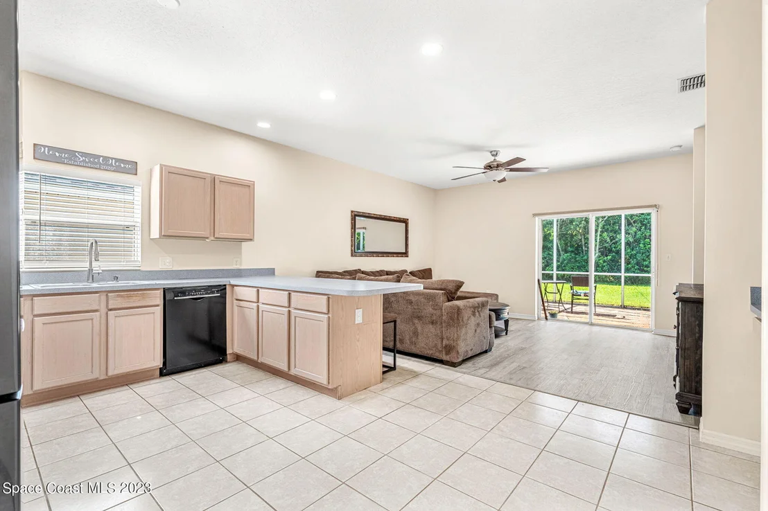Photo of 5022 Outlook Drive