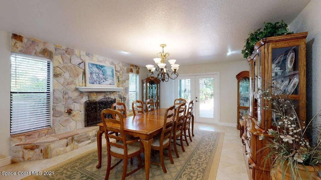Photo of 160 Utopia Circle
