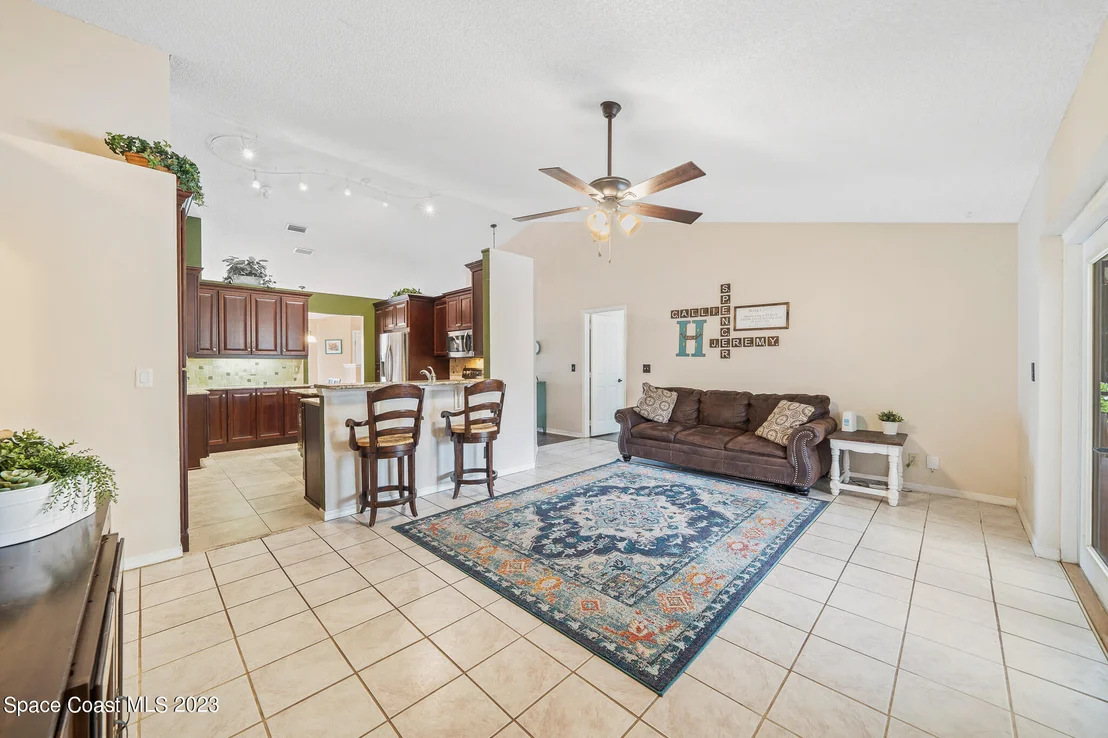 Photo of 917 Pine Baugh Street