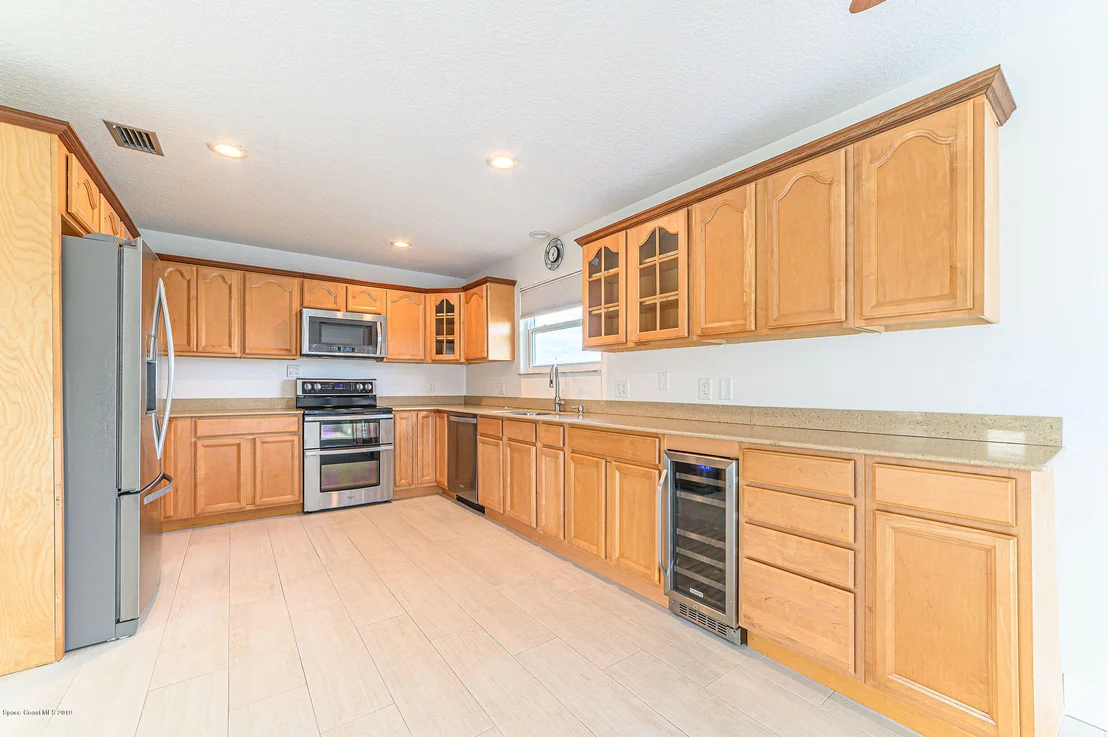 Photo of 280 Pompano Drive