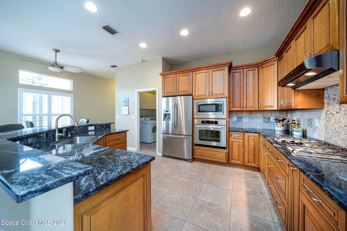 Photo of 232 Sanibel Way