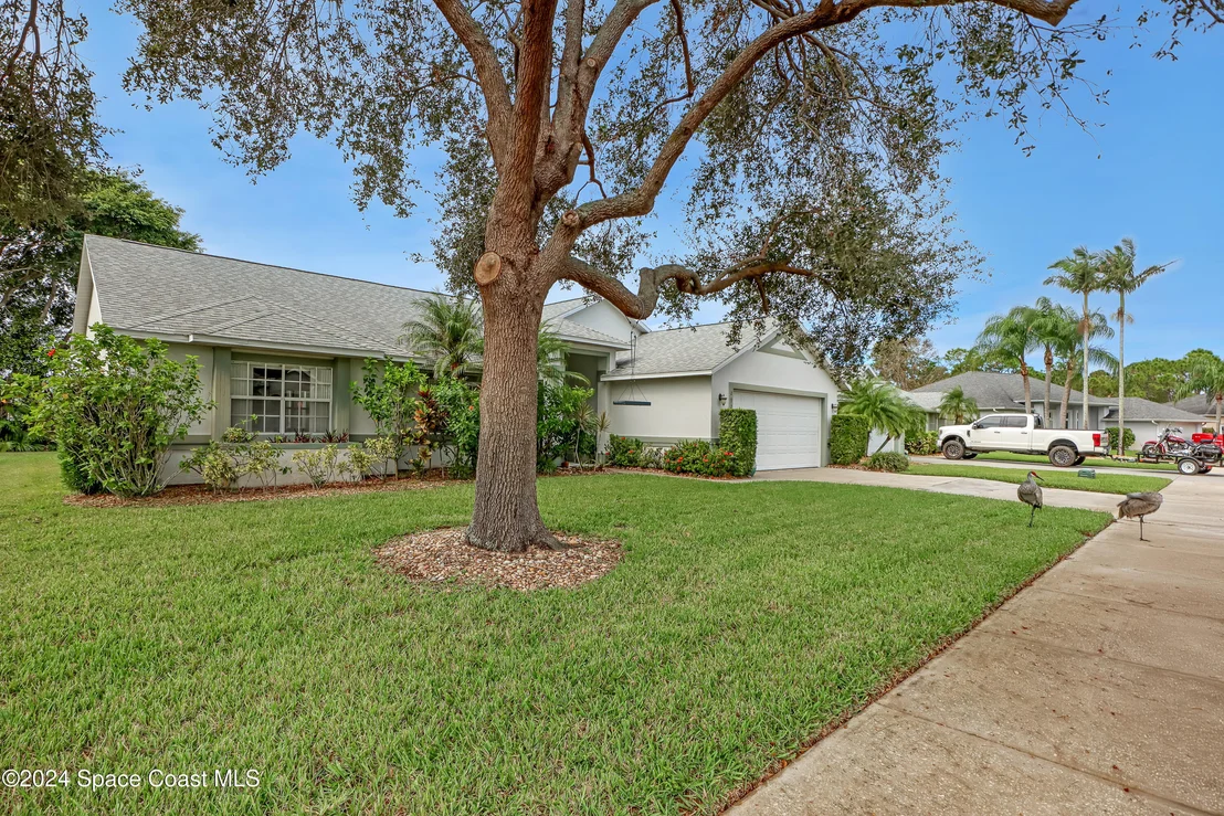 Photo of 292 Carmel Drive