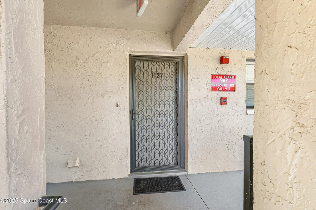 Photo of Unit 1127 at 325 Tangle Run Boulevard