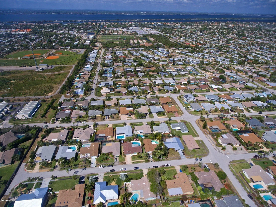 Photo of 770 Hibiscus Drive