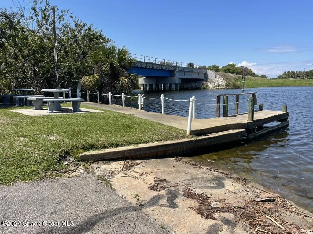 Photo of 3012 Indian River Drive NE