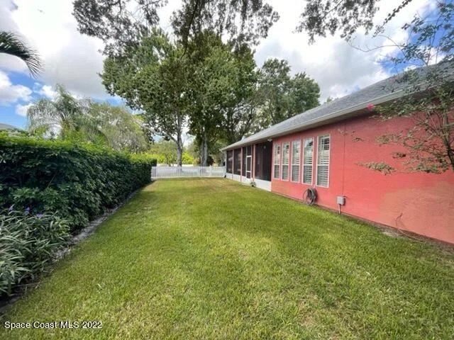 Photo of 987 Whisperpine Drive