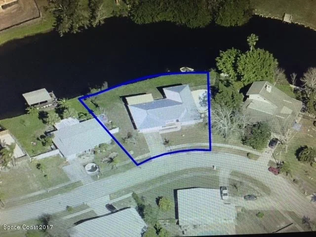 Photo of 877 Vance Circle NE
