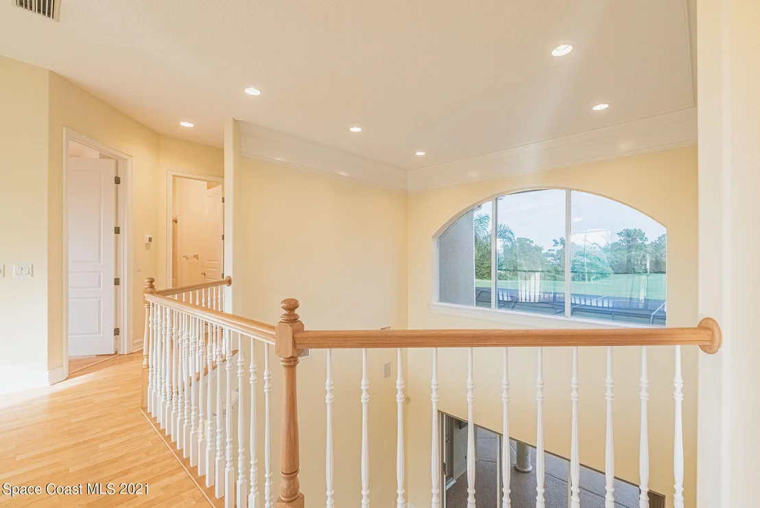 Photo of 8181 Compton Way